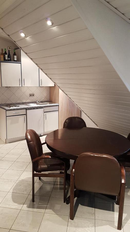 Gino S Ferienwohnung Illingen  エクステリア 写真